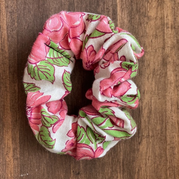 Bundle of 3 Hair Scrunchies - Picture 3 of 5